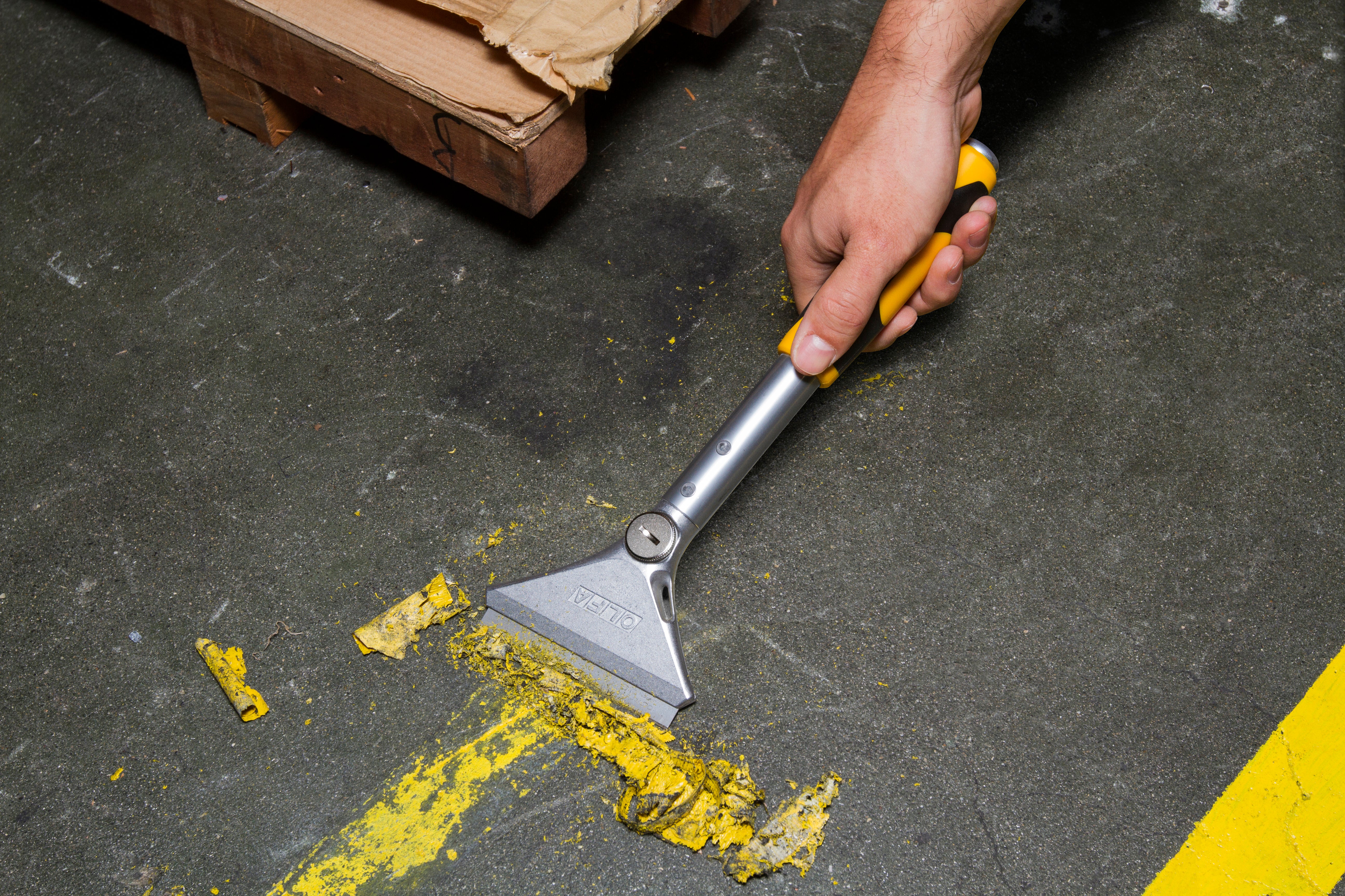 Olfa Extra Heavy-Duty Scraper 12in