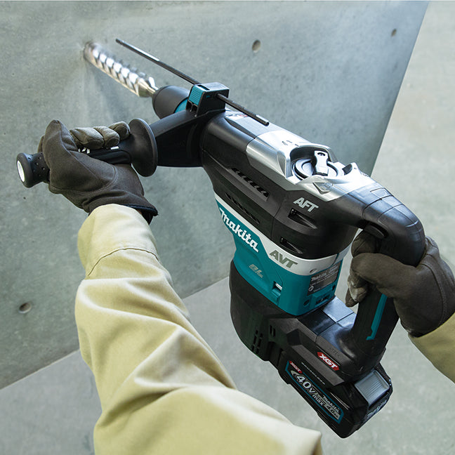 MAKITA HR005GZ 40Vmax XGT Brushless 1-9/16 in. Rotary Hammer SDS-MAX (Tool Only)
