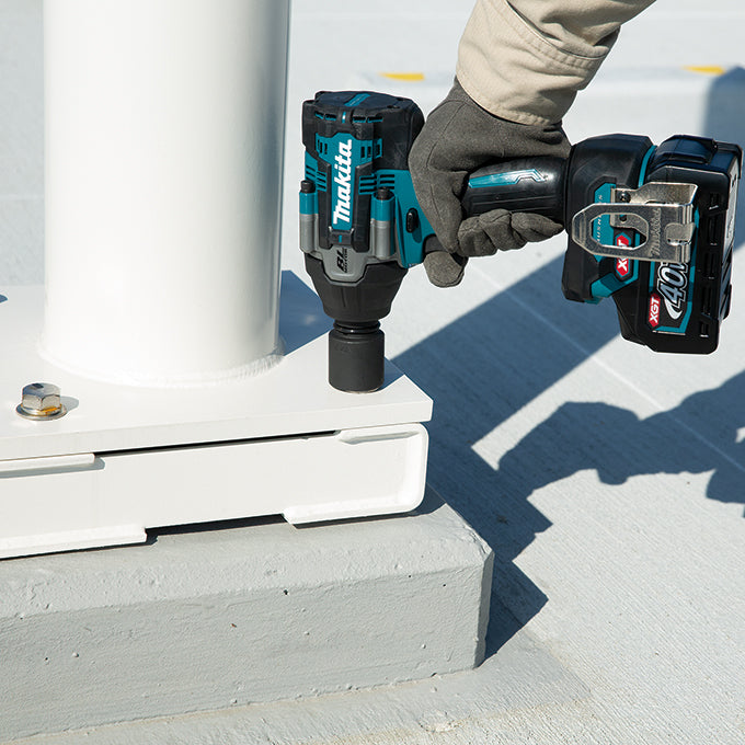 MAKITA TW007GZ 40Vmax XGT Brushless 1/2 in. Impact Wrench with Friction Ring (Tool Only)