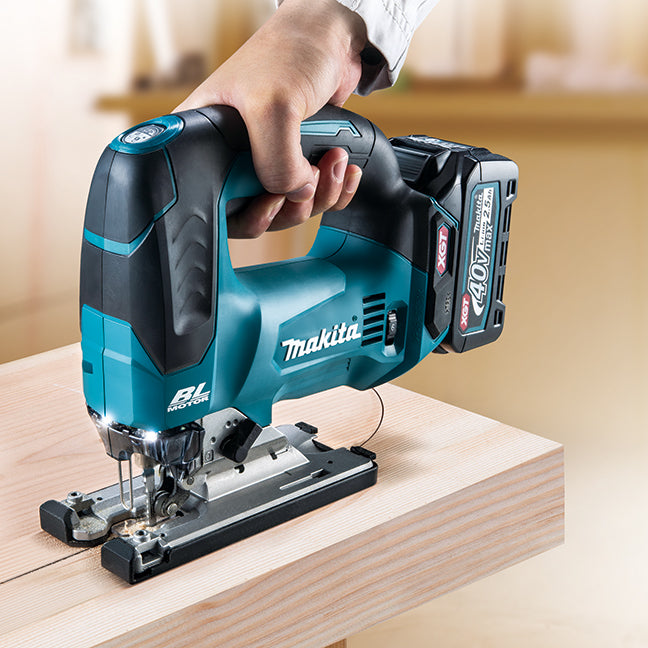 Makita JV002GZ 40Vmax XGT Brushless Jig Saw w/D-Handle, Tool Only