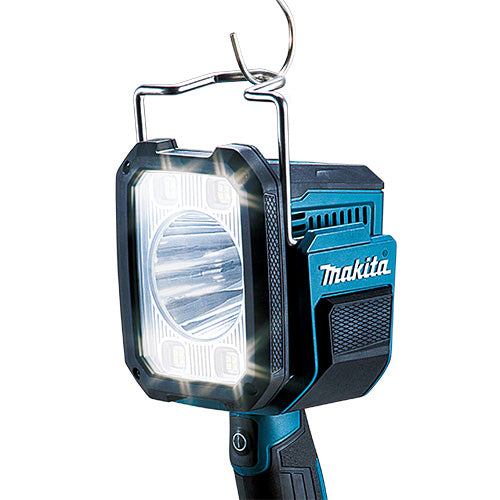 MAKITA ML007G 40V max XGT L.E.D Spot-Light 1,250 Lumens (ML007G)