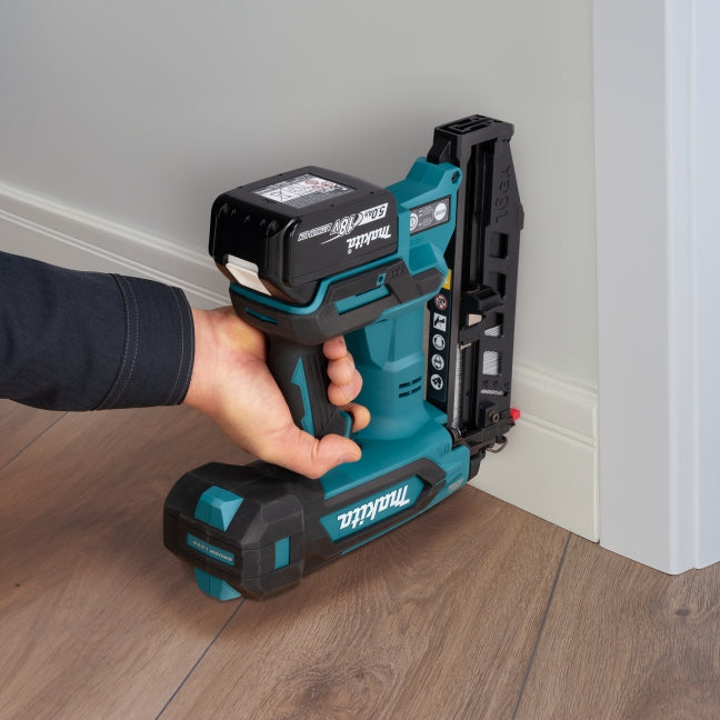 MAKITA DBN601Z 16-Gauage x 2-1/2 In. Finish Nailer (Tool Only)