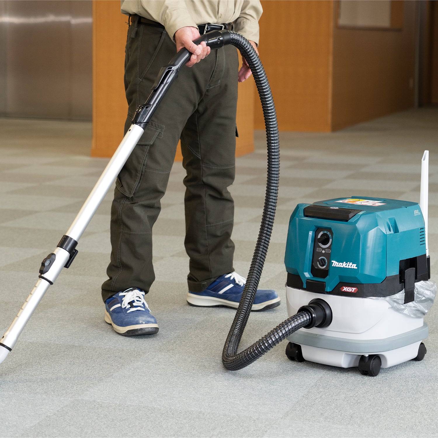 MAKITA VC001GLZ 40V Max XGT BL 8
L Wet/Dry Vacuum Cleaner, Tool Only