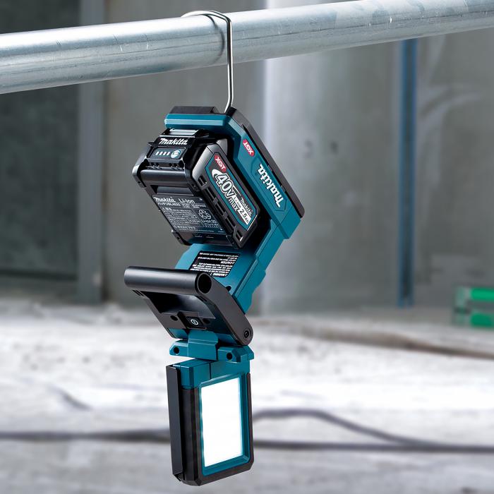 Makita ML013G 40Vmax XGT Magnetic Light, Tool Only