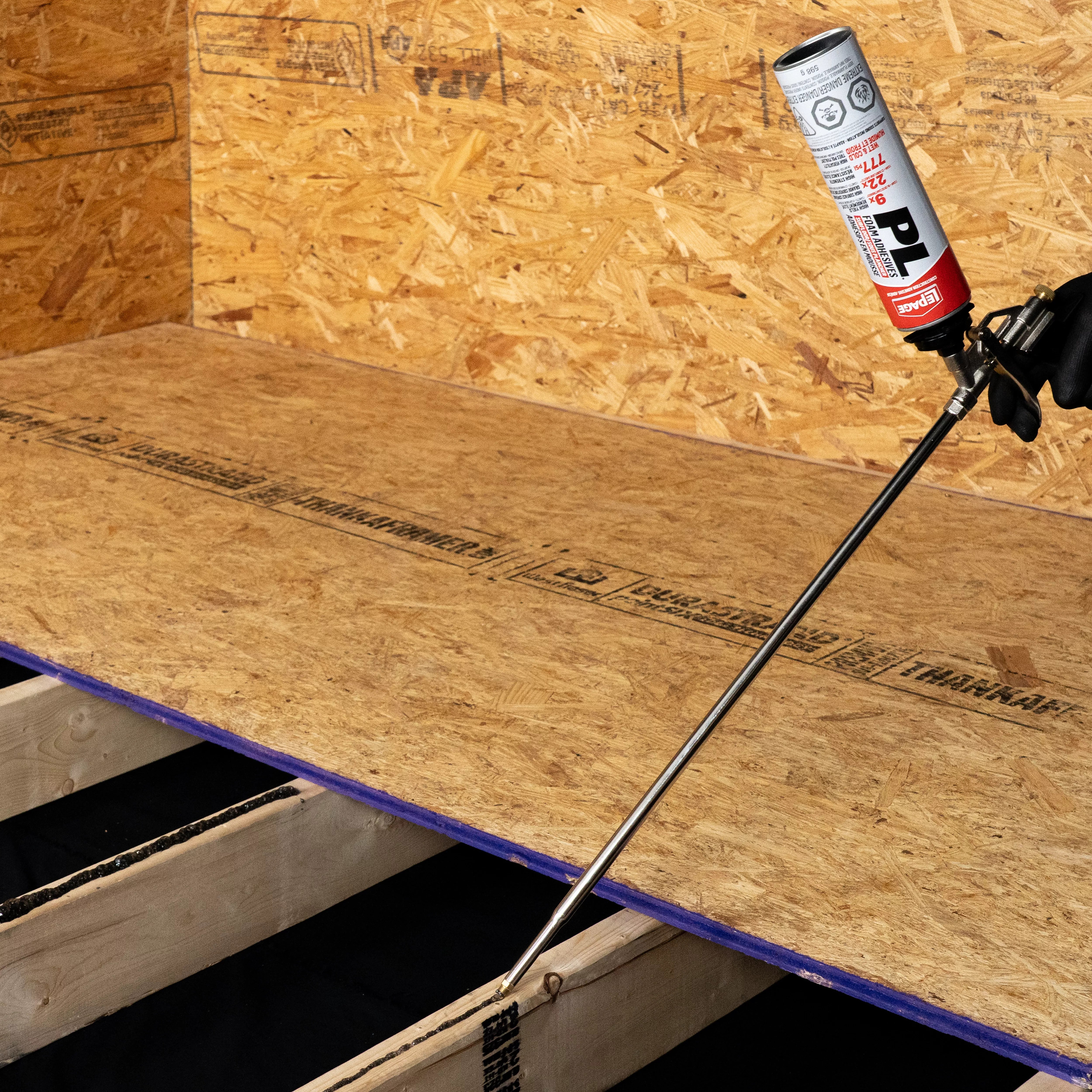 LePage 2972987 PL Subfloor Foam Construction Adhesive 598g/ 21.1oz.