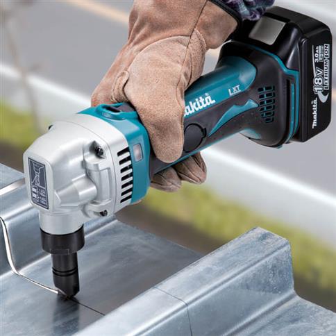 Makita DJN161Z Cordless Nibbler (Tool only)