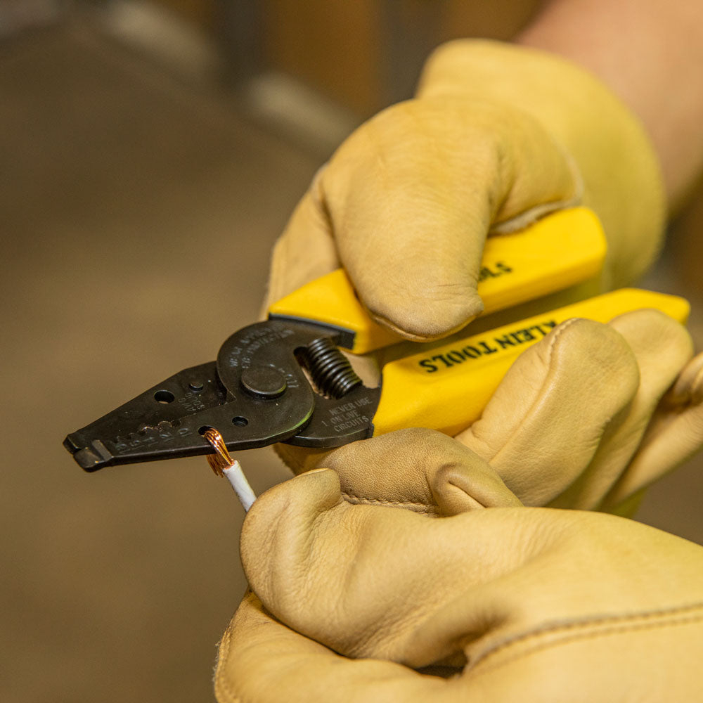 Klein 11045 Wire Stripper/Cutter 10-18 Awg Solid