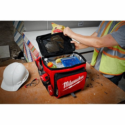 MILWAUKEE 48-22-8250 JOBSITE COOLER CONSTRUCTED W/ 1680D BALLISTIC