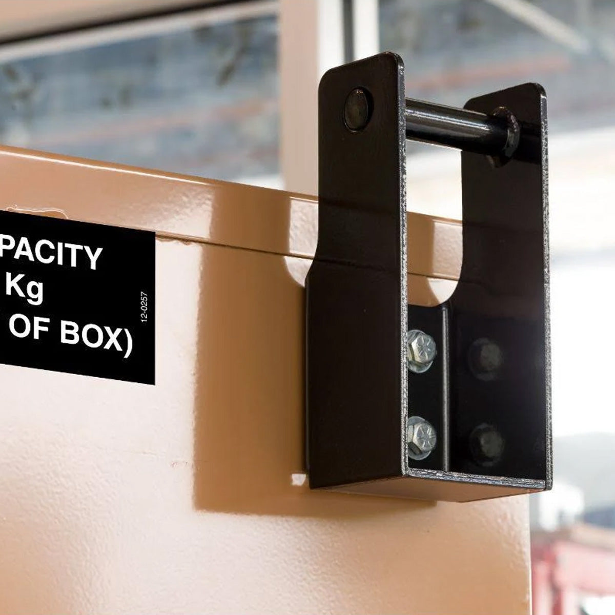 DISC-Knaack KNA497 Crane Lift Hook (4-Pack)