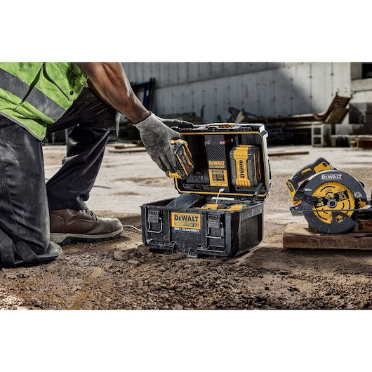 DeWalt DWST08050 Tough System 2.0 120 V 360 W Corded Full-Size Dual-Port Charger