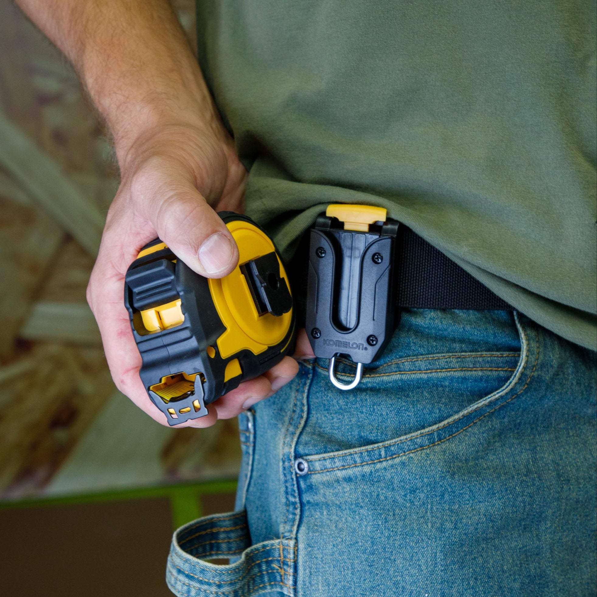 Komelon Quick Draw Belt Clip For Tape Measure