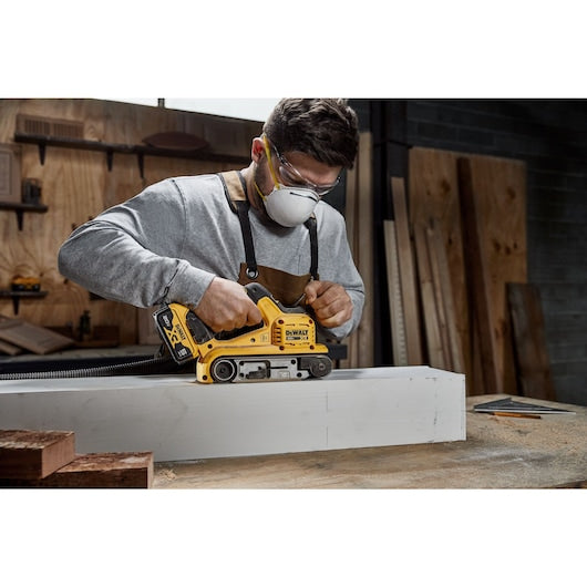 DeWalt DCW220B 3 x 18 in 20 V Lithium-Ion Brushless Cordless Belt Sander