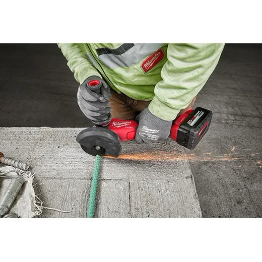 Milwaukee 2882-20 M18 FUEL™ 4-1/2 in/5 in Braking Grinder w/ ONE-KEY™ Paddle Switch, No Lock