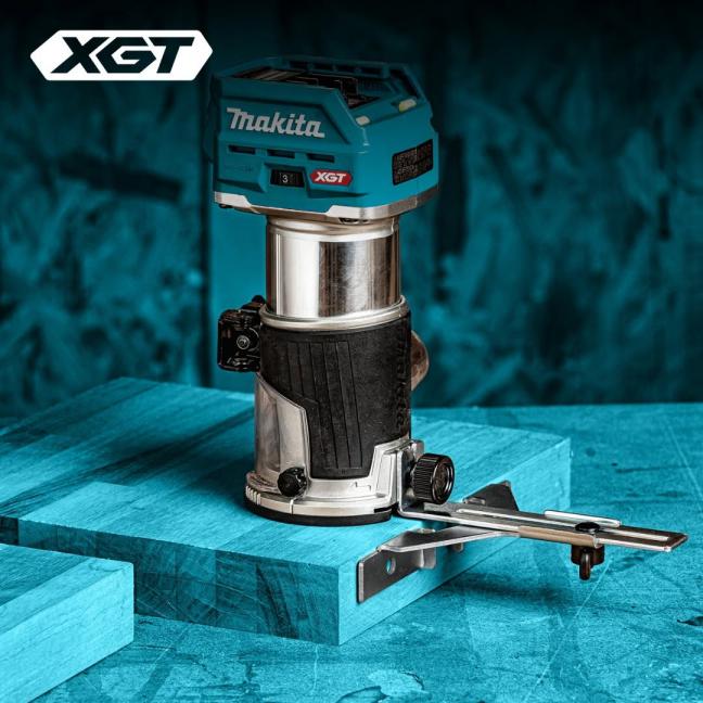MAKITA RT001GZ01 40Vmax XGT Brushless Router with AWS (Tool Only)
