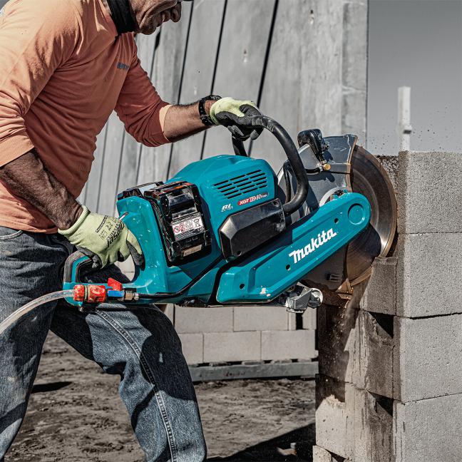 Makita CE001GL401 80V (40V x 2) Max XGT Brushless 14 in. Power Cutter Kit (4 x 8.0Ah)