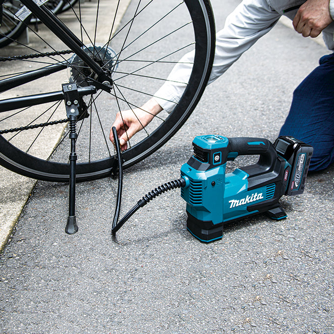 MAKITA MP001GZ 40Vmax XGT Inflator, Tool Only