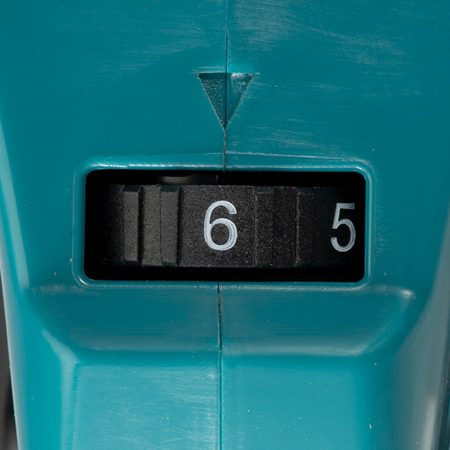 MAKITA PB002GM101 40Vmax XGT Brushless Portable Band Saw Kit (4.0Ah x1)