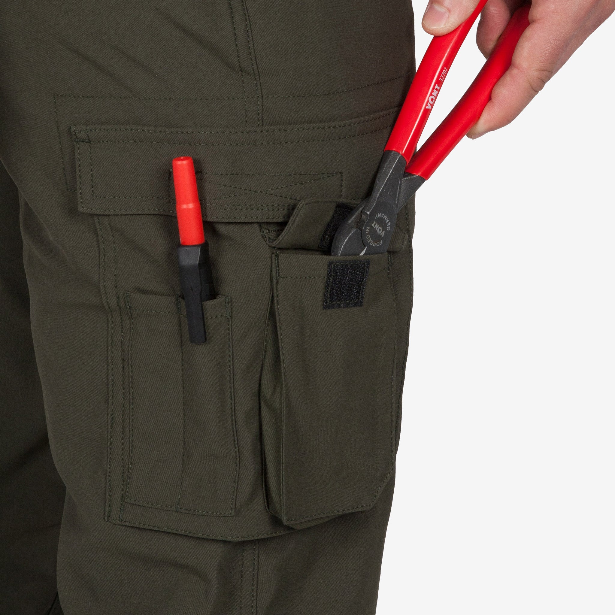 DuraDrive Elevate Fleece-Lined Water-Resistant Cargo Work Pants