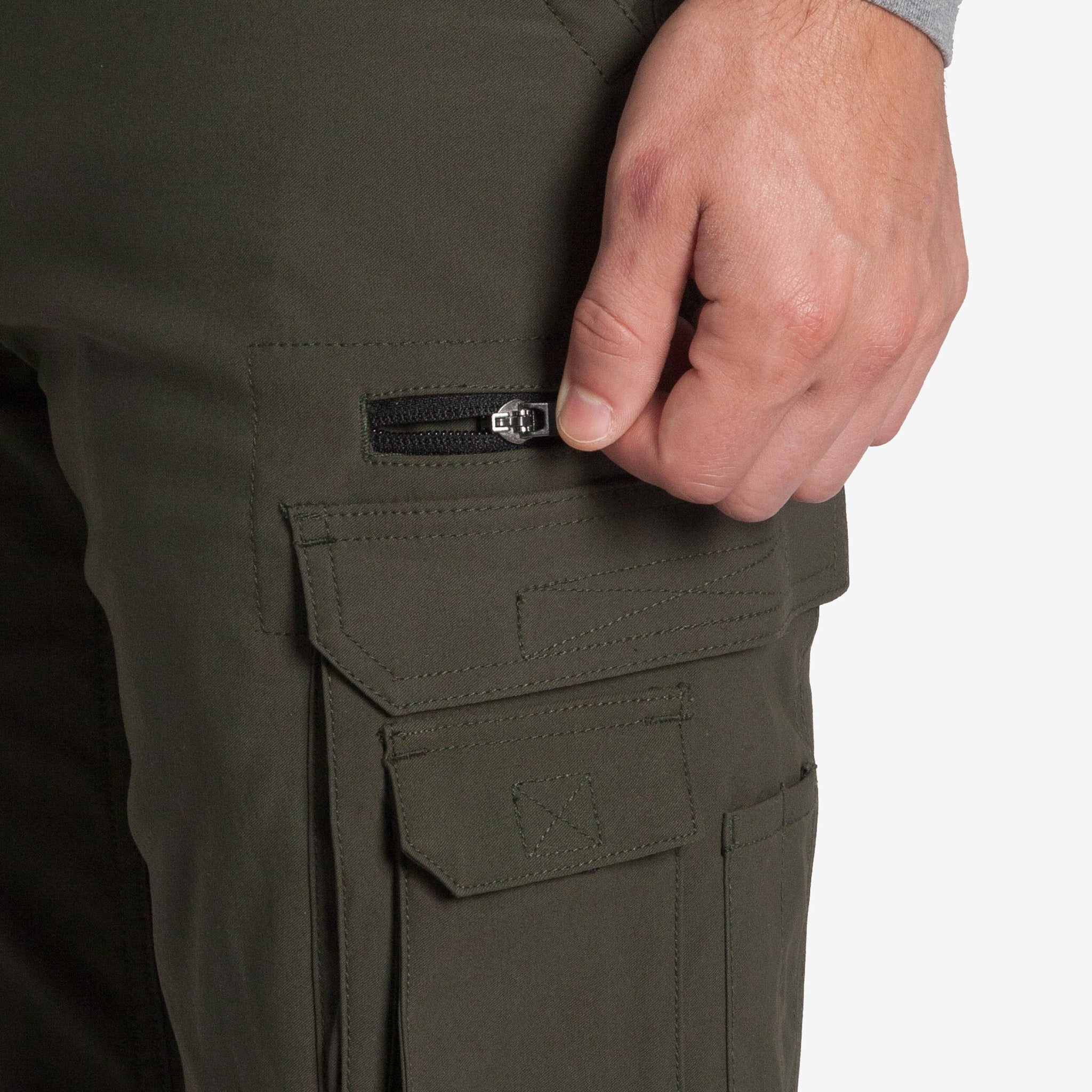 DuraDrive Elevate Fleece-Lined Water-Resistant Cargo Work Pants