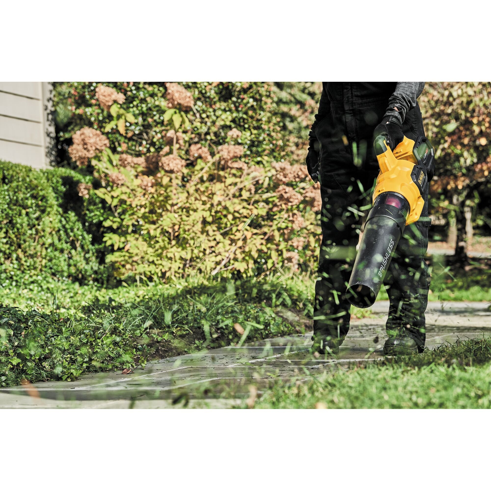 DEWALT PROMO ONLY* DCSNP2142Y2-CA/DCBL772B 60V SINGLE STAGE SNOW BLOWER KIT 12.0AH + FREE BLOWER