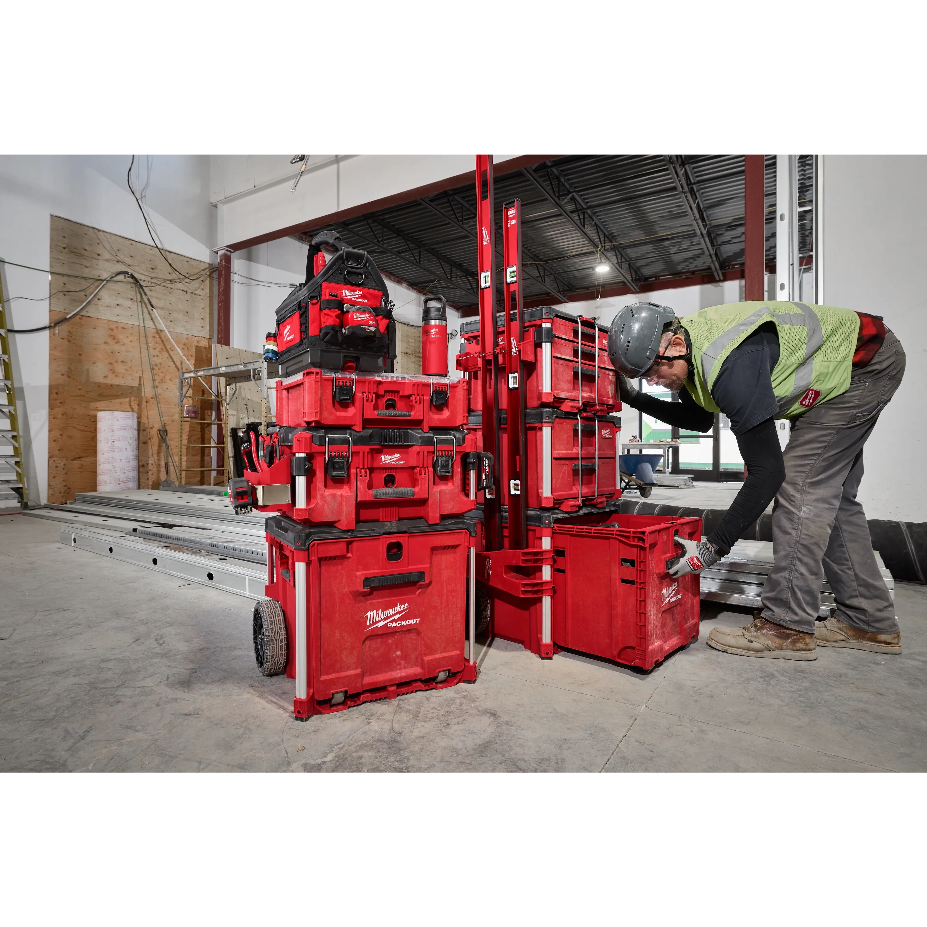 Milwaukee 48-22-8420 PACKOUT™ Rolling Drawer Tool Box