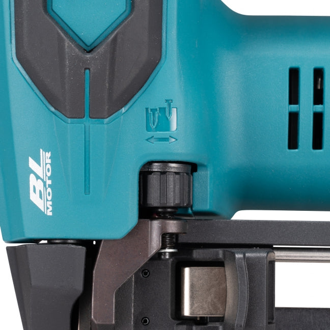 MAKITA DBN601Z 16-Gauage x 2-1/2 In. Finish Nailer (Tool Only)