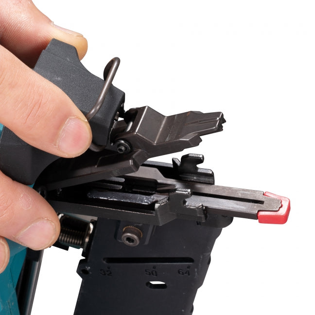 MAKITA DBN601Z 16-Gauage x 2-1/2 In. Finish Nailer (Tool Only)