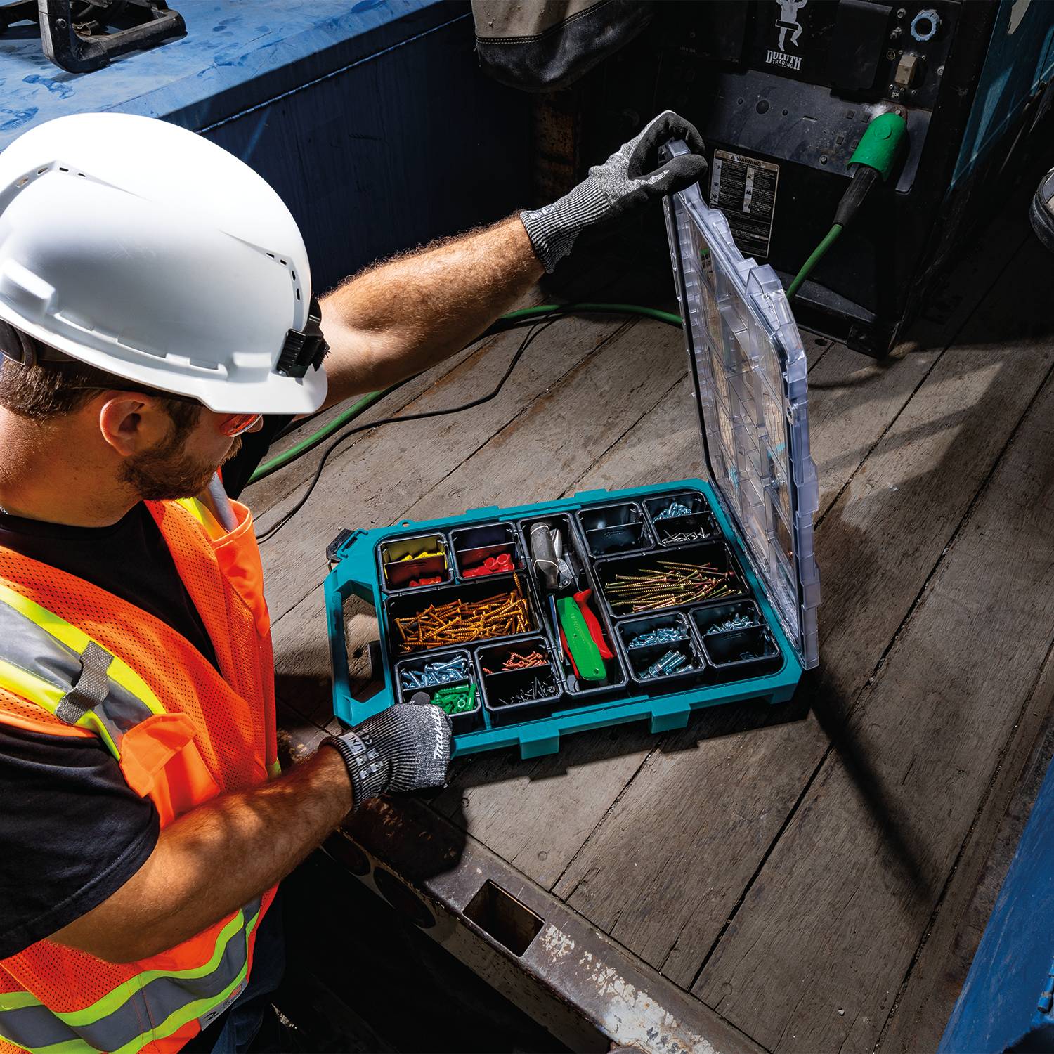 Makita Maktrak™ T-90059 Low Profile Medium Organizer Tool Box
