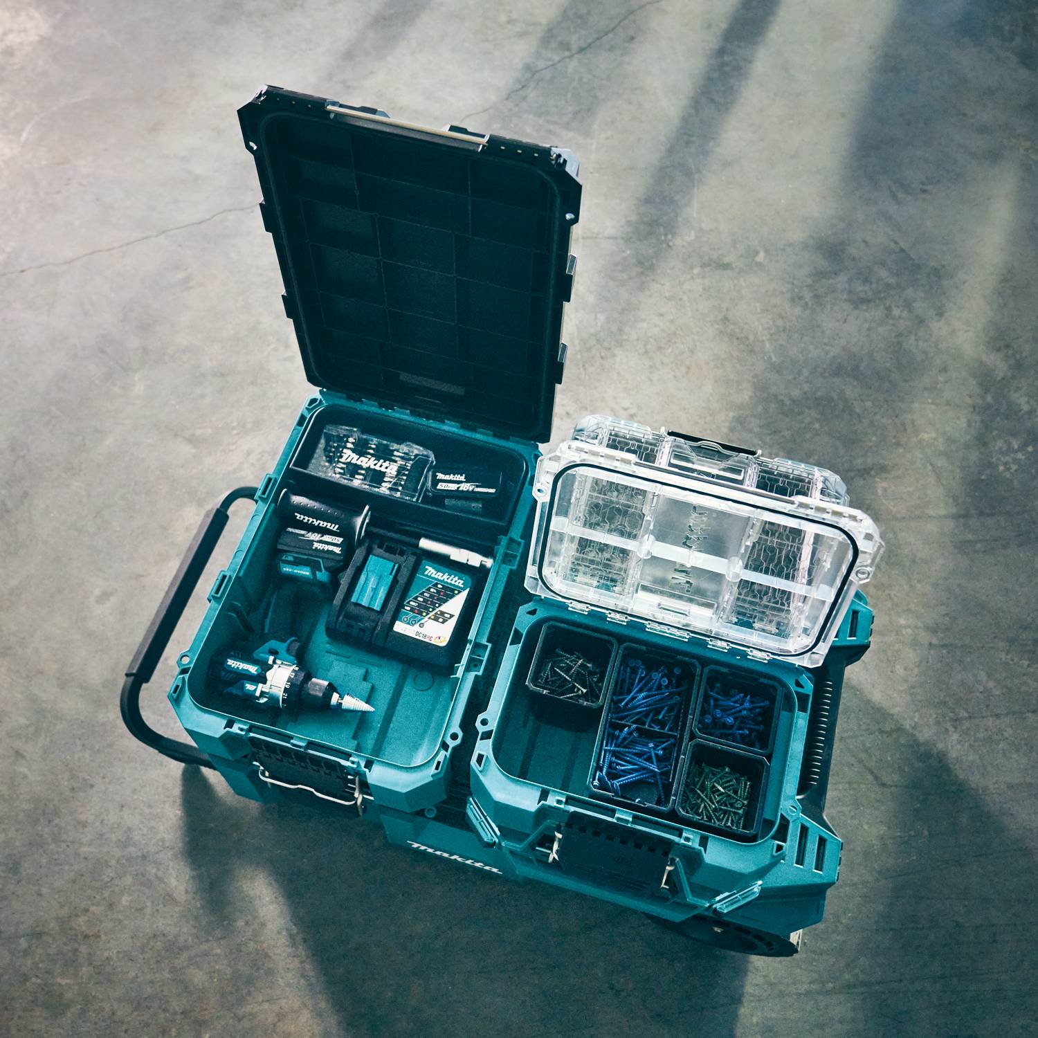 Makita Maktrak™ T-90059 Low Profile Medium Organizer Tool Box
