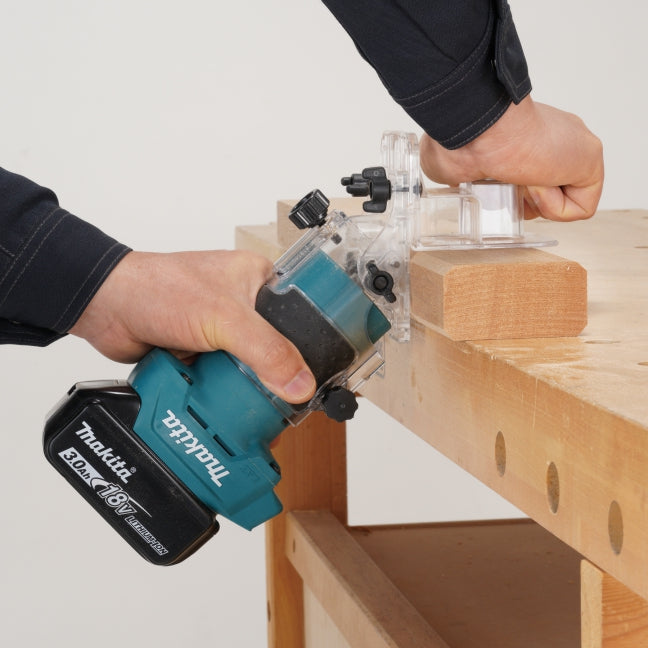 MAKITA DRT52Z 18V LXT BL 1/4 Inches Router, Tool Only