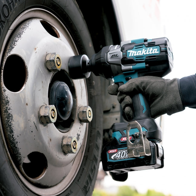 MAKITA TW002GZ 40V Impact Wrench W/Ring Bare 1/2 Inches (1250/1620FT/LB)