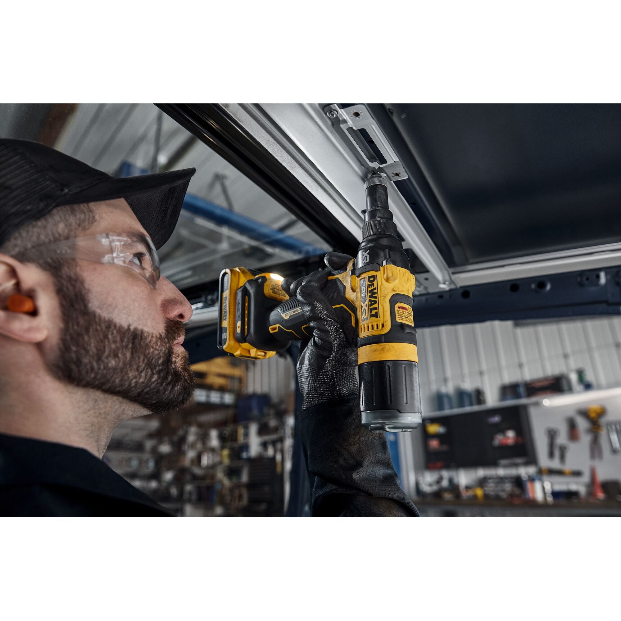 DeWalt DCF403B 20V MAX* XR Brushless Cordless 3/16 in. Rivet Tool (Tool Only)