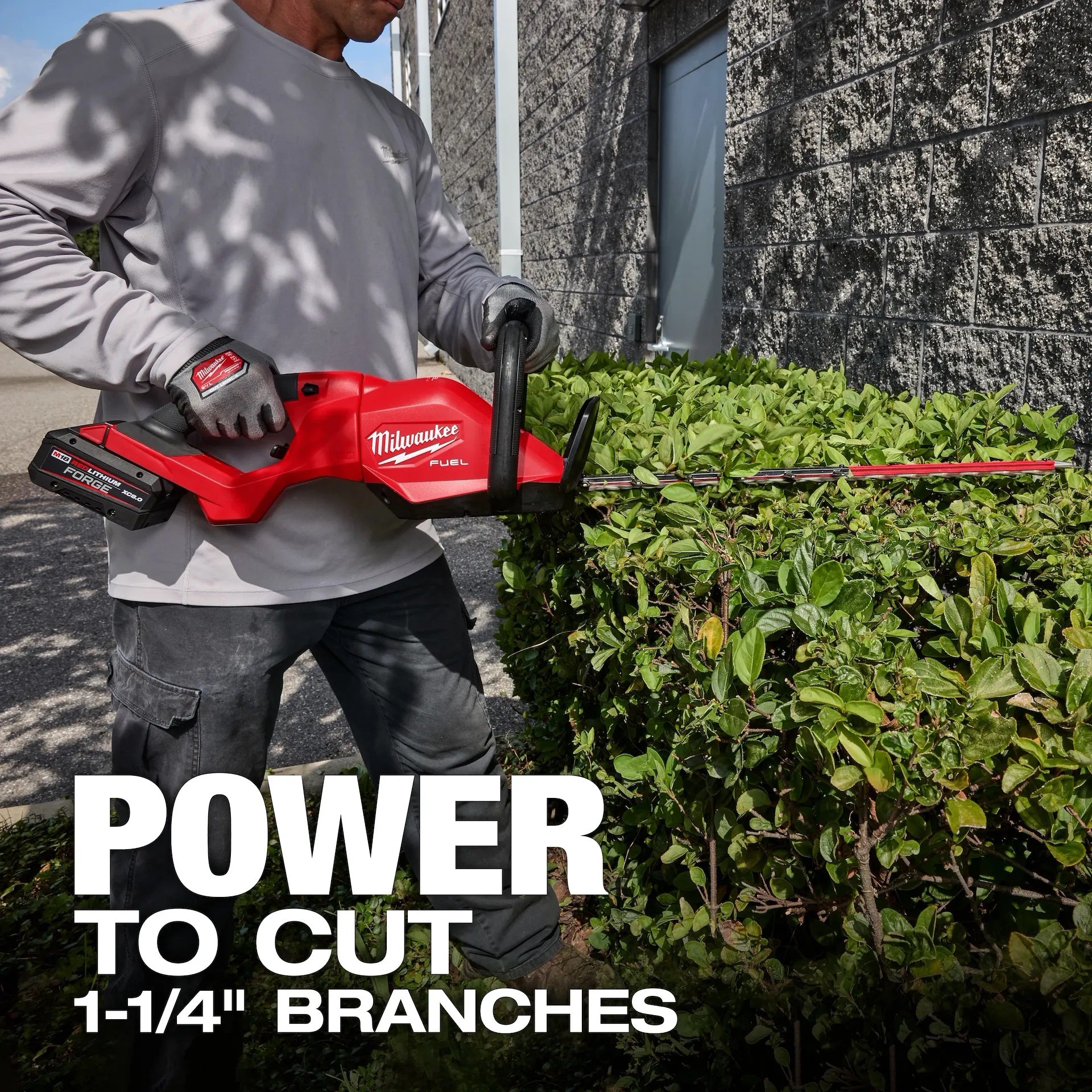 Milwaukee 3033-20 M18 FUEL™ 24 in. Hedge Trimmer