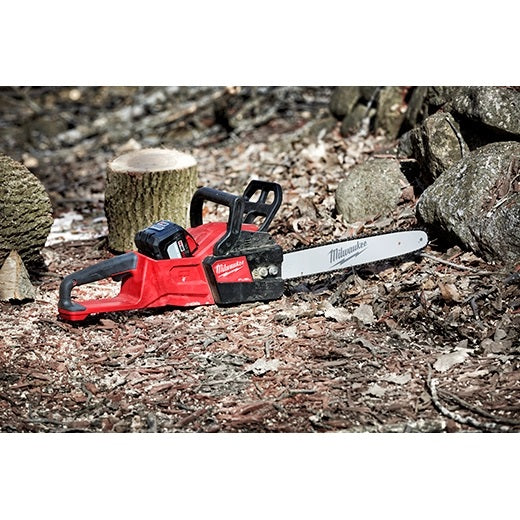 Milwaukee 2727-20 M18 FUEL 16 in. Chainsaw