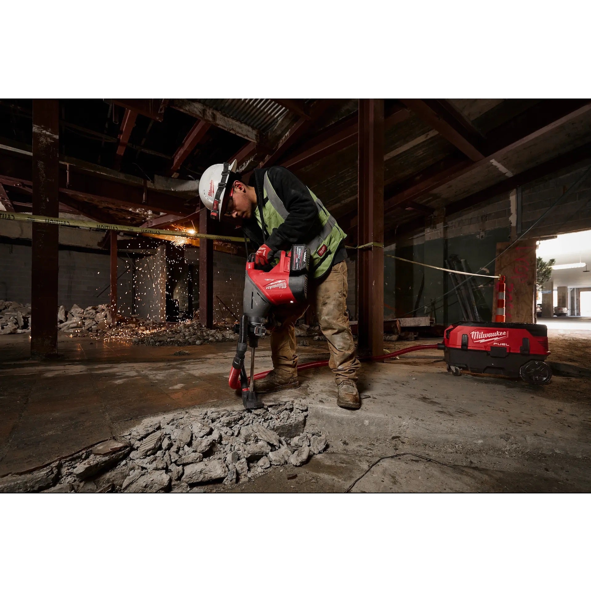M18 FUEL™ 1-3/4 in. SDS MAX Rotary Hammer Kit w/ ONE-KEY™