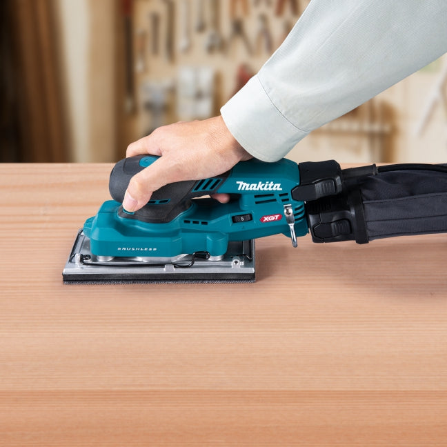 MAKITA
  BO007CGZ 40V Max XGT BL 1/3 Sheet Finishing Sander, w/AWS, Tool Only