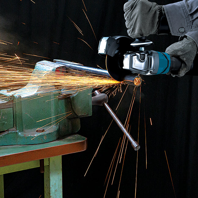 MAKITA GA050GZ 40V Max XGT BL
  5 in. Angle Grinder w/Paddle Switch, Tool Only