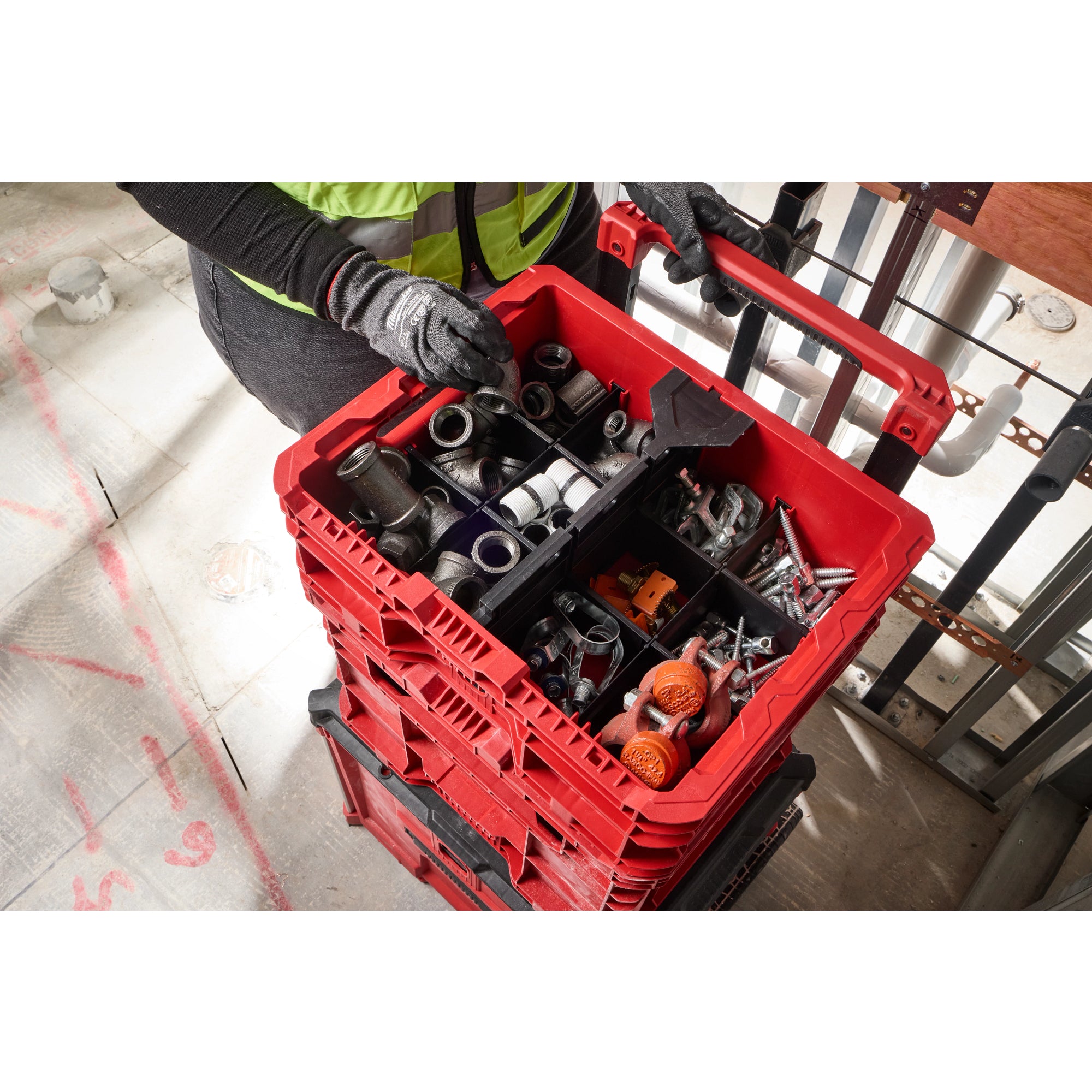 Milwaukee 48-22-8438 Packout Tool Box Low-Profile Crate