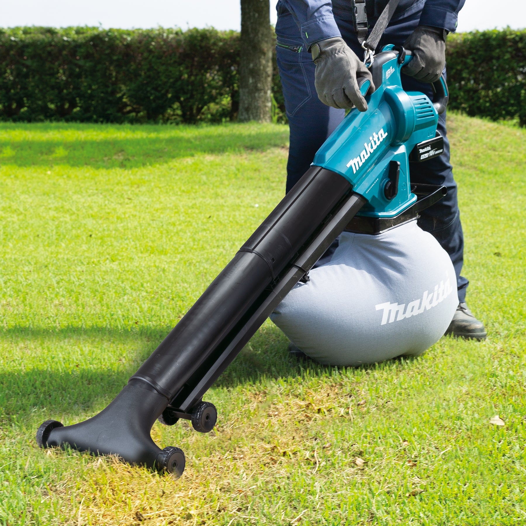 MAKITA DUB187Z 18V LXT Brushless 216 CFM Blower Vacuum, Tool Only