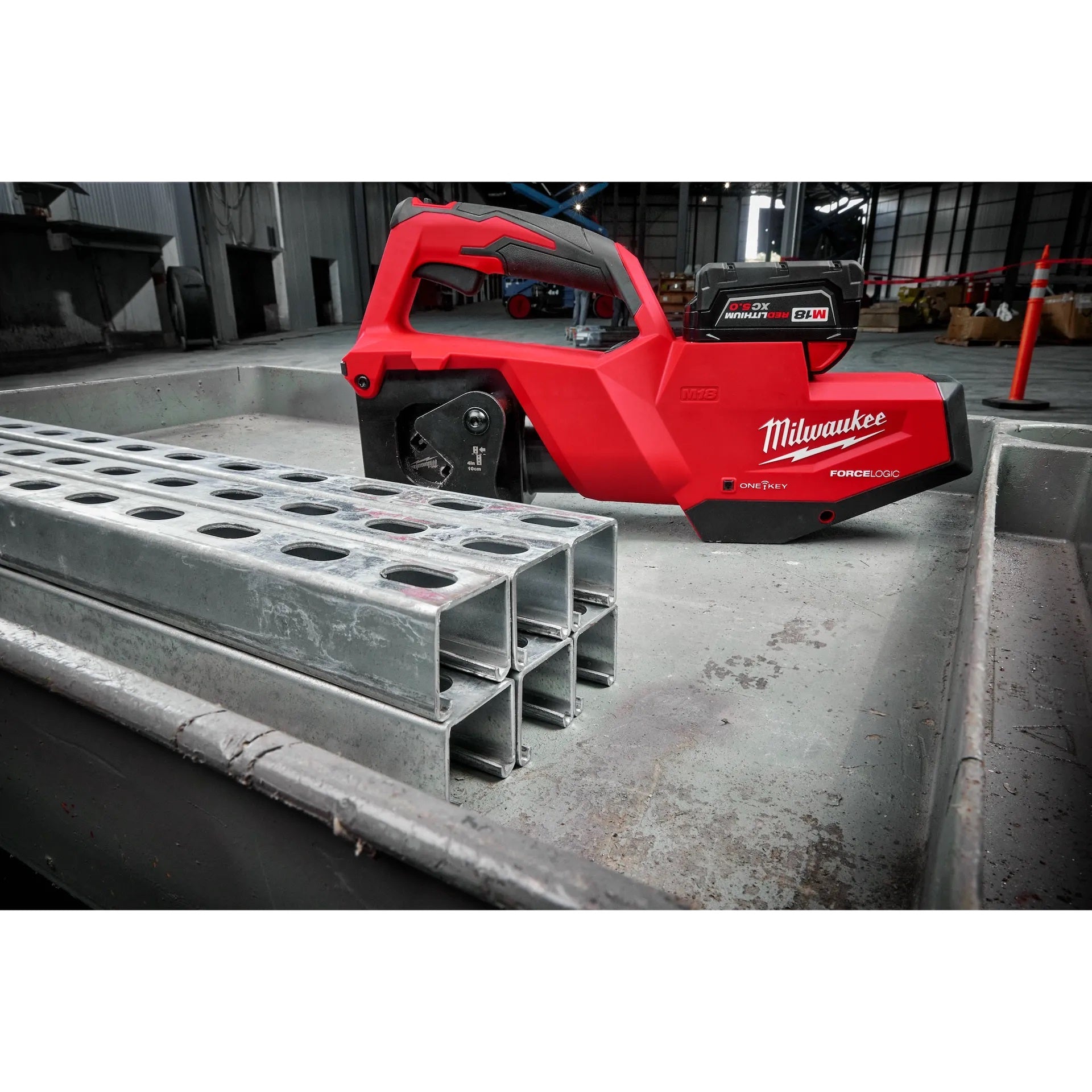 Milwaukee 2933-20 M18™ FORCE LOGIC™ Single Channel Strut Shear