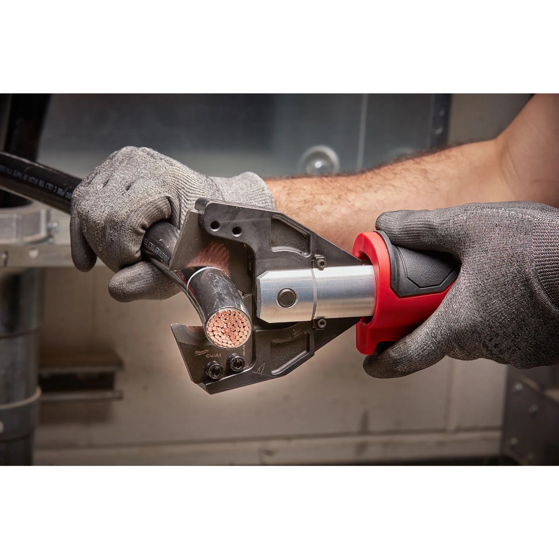 Milwaukee 2672-20 M18™ FORCE LOGIC™ Cable Cutter with 750 MCM Cu Jaws