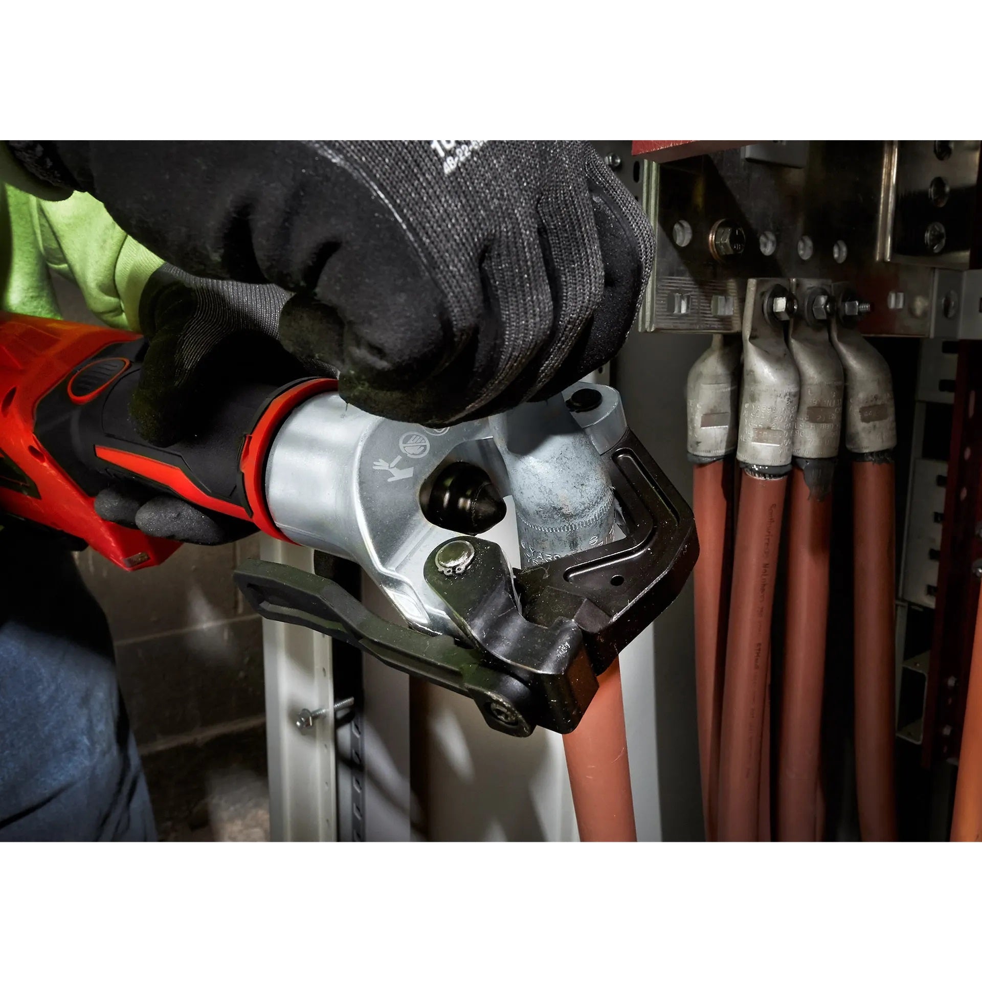 Milwaukee 2877-20 M18™ FORCE LOGIC™ 750 MCM Dieless Crimper