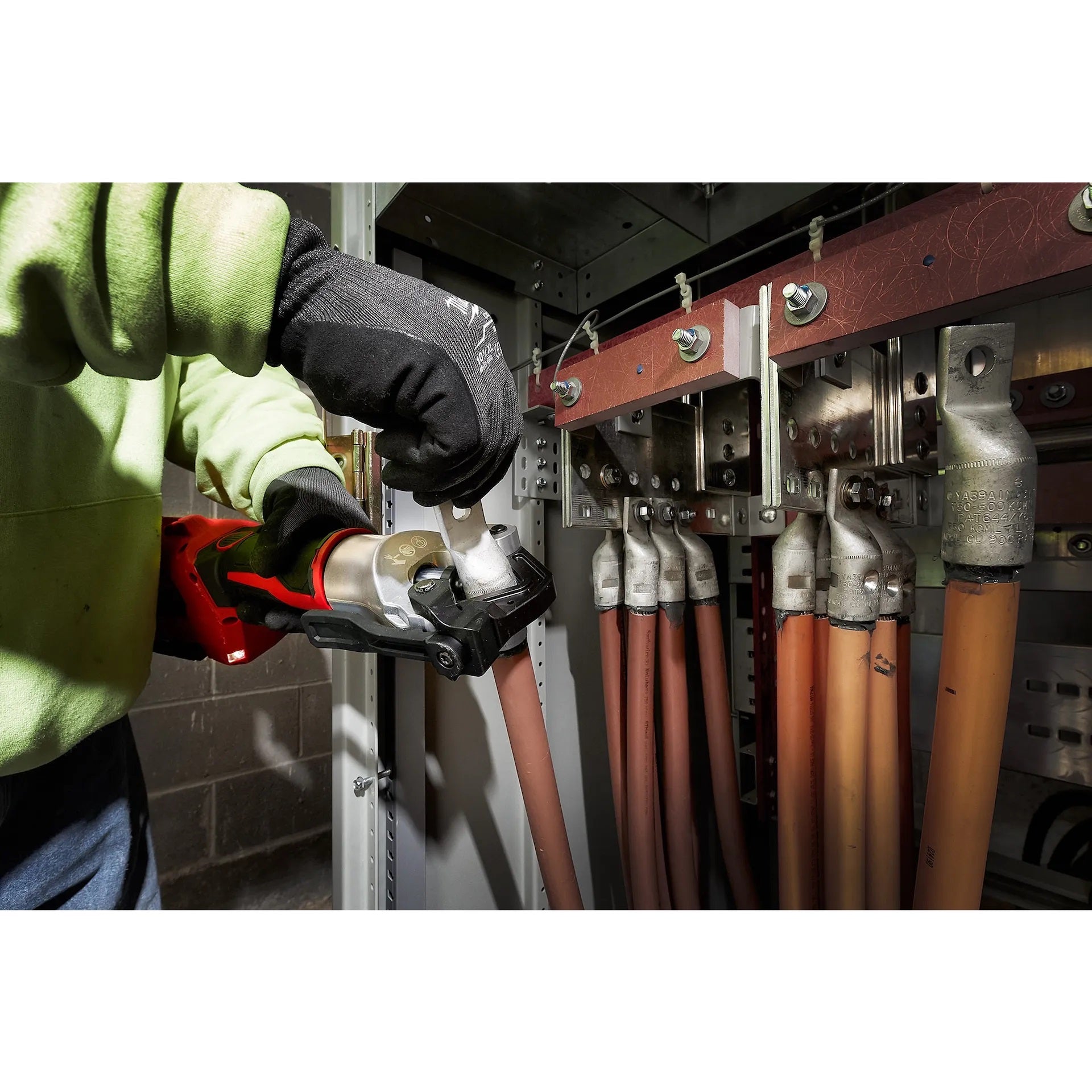Milwaukee 2877-20 M18™ FORCE LOGIC™ 750 MCM Dieless Crimper