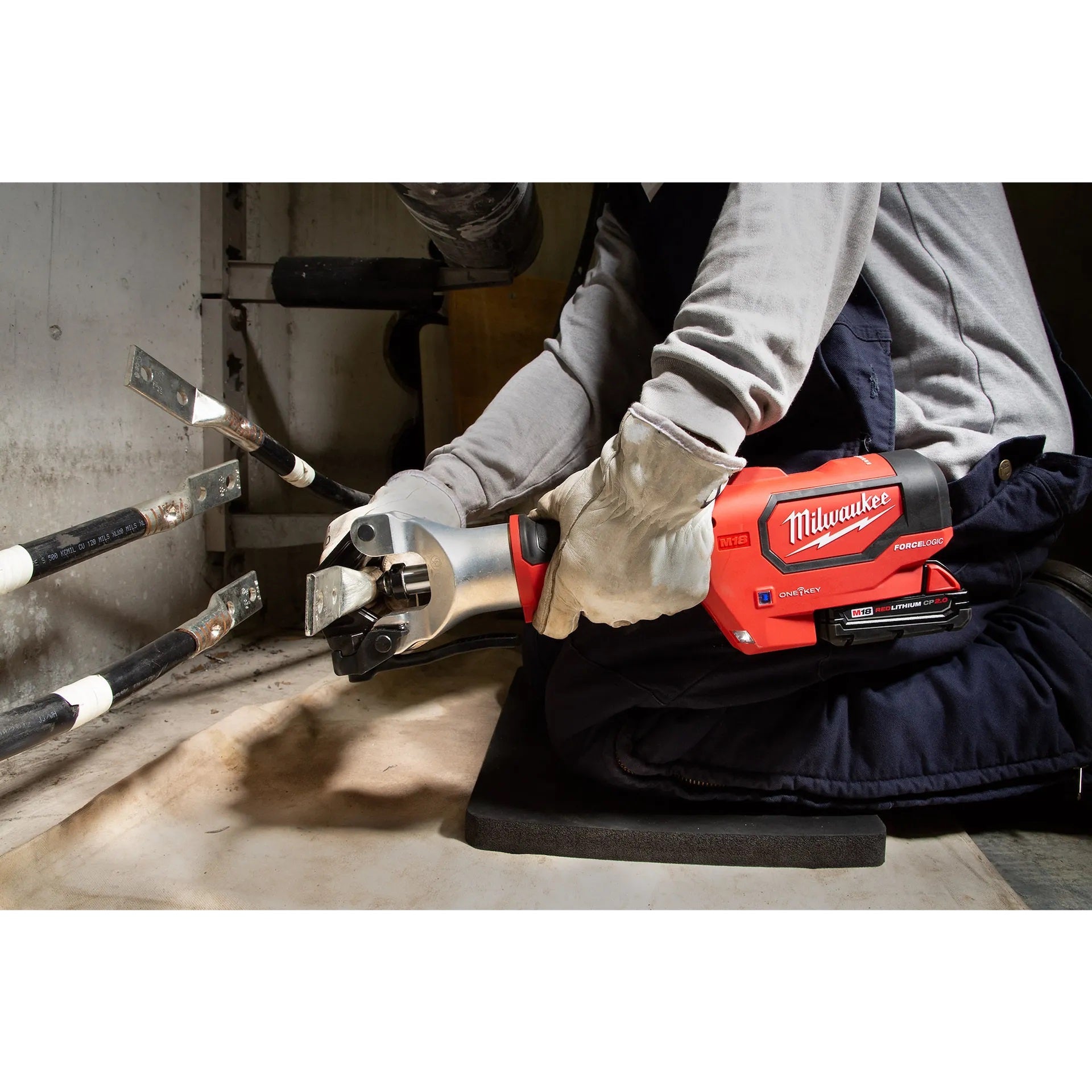 Milwaukee 2877-20 M18™ FORCE LOGIC™ 750 MCM Dieless Crimper