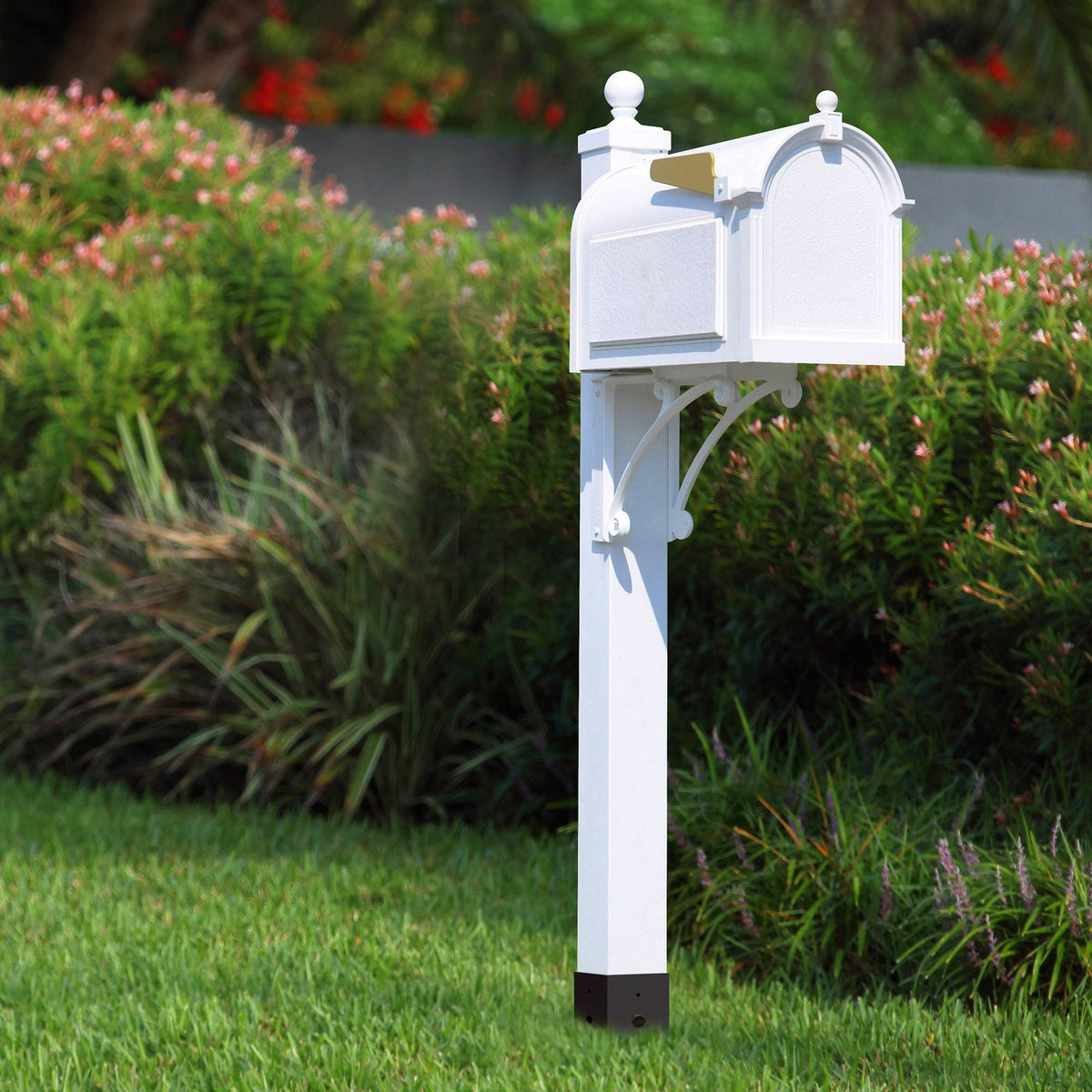 Nuvo Iron NYS30B yard spike used to support a mailbox post