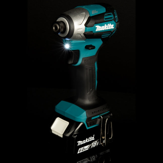 Makita Promo DTD158Y01 Impact Driver Kit 1.5Ah (1500 IN/LB)