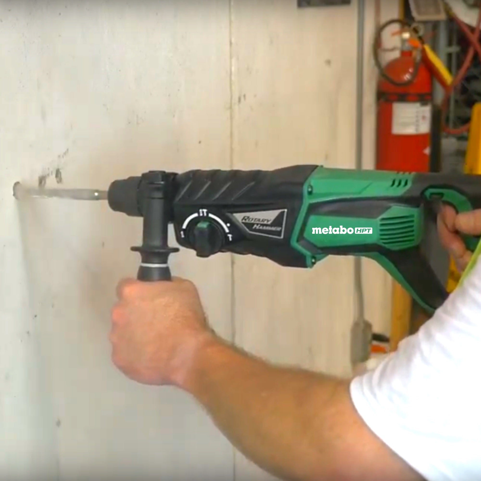 METABO HPT DH26PFM SDS Plus Hammer 1 in. (7.5AMP, 2.4FT/LB)