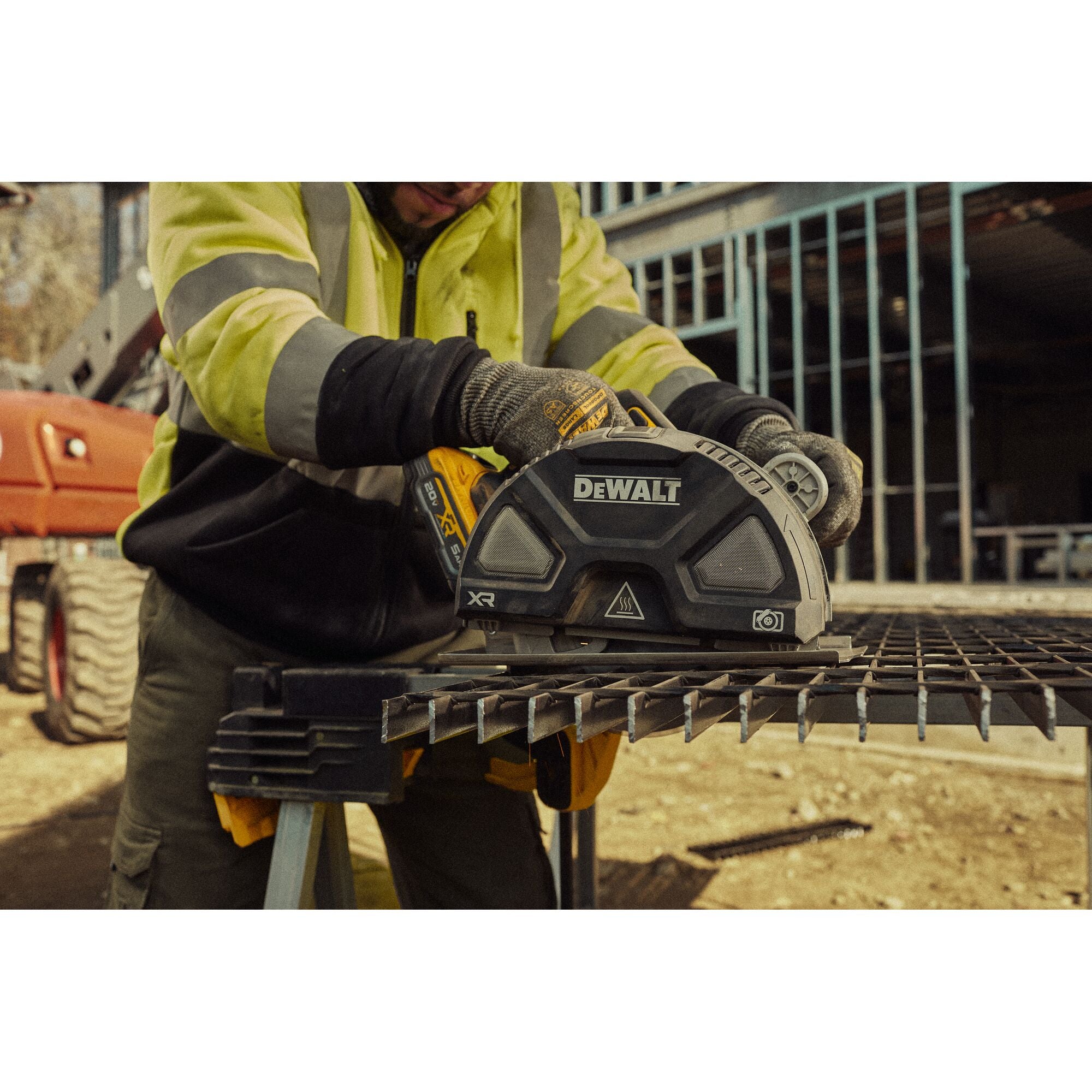 DEWALT DCS383B Metal Cutting Saw Bare 7-1/4 in.