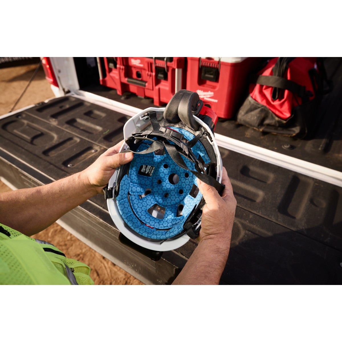 Milwaukee Bolt 48-73-1385 Redlithium USB Cooling Fan