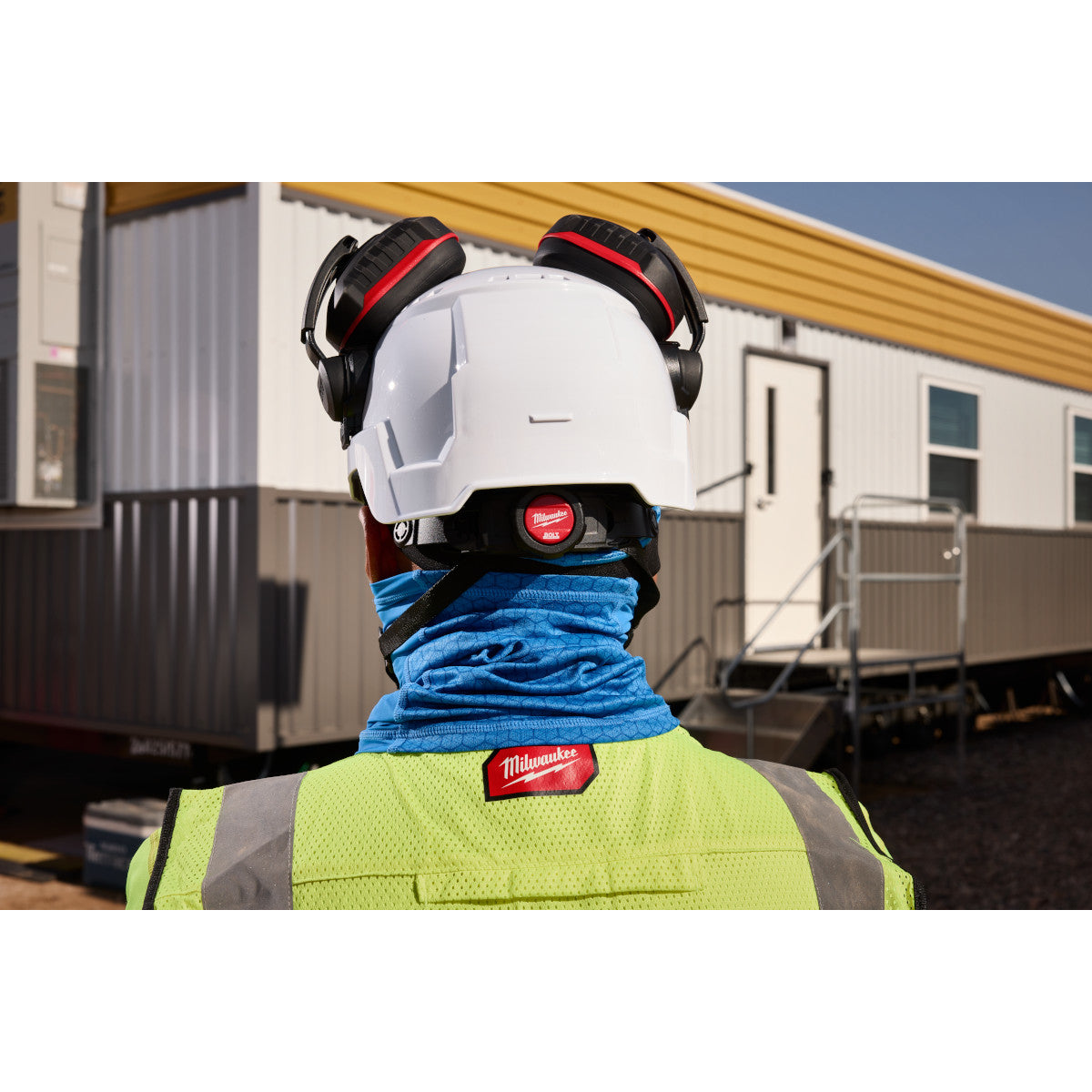 Milwaukee Bolt 48-73-9117 Cooling Neck Gaiter